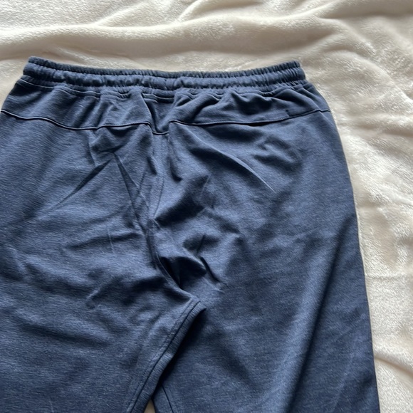Kenneth Cole Tech Joggers - Picture 3 of 6